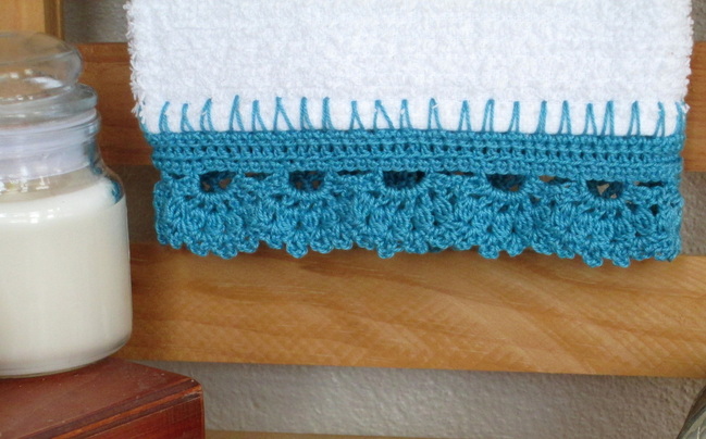 Crochet Lace Edging on Towle