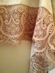 Crochet Lace Vintage Tablecloth